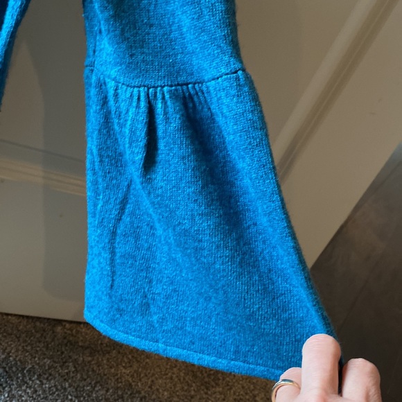 Ann Taylor Loft M Italian Yarn Sweater - Picture 5 of 5